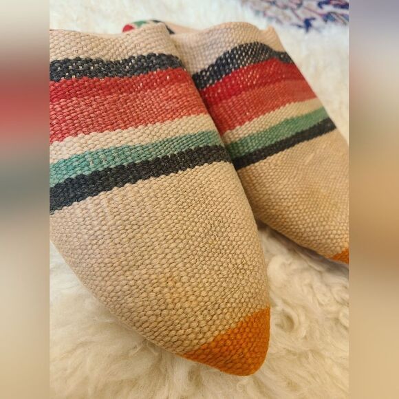 NWT Upcycled Moroccan Rug Slippers Size L [Womens 8.5-9.5] - Picture 4 of 9